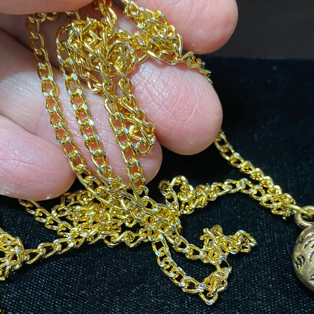 Gold vintage Heart Pendant 44” chain Necklace